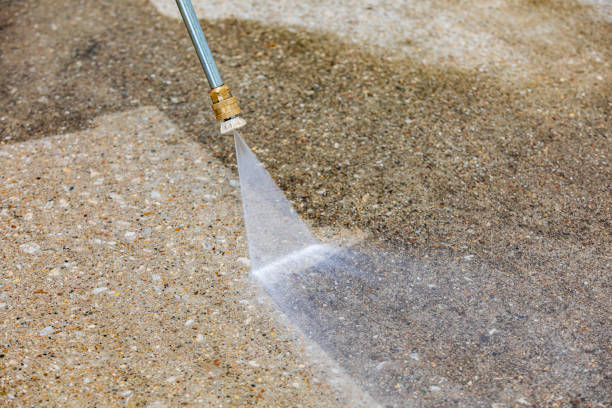 Best Deck and Patio Pressure Washing in Brooklyn Center, MN